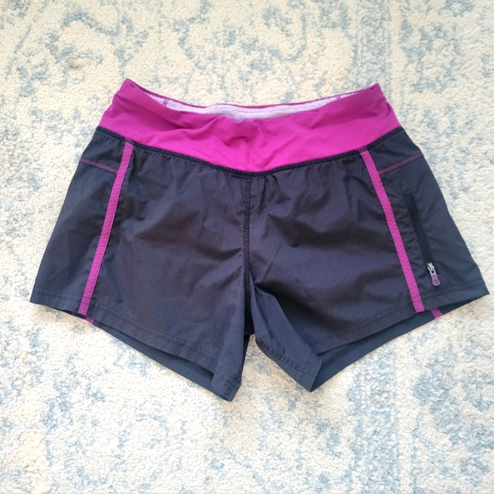 Lululemon Shorts Size 4